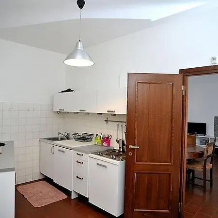 Appartement Sleeps 8 Wifi