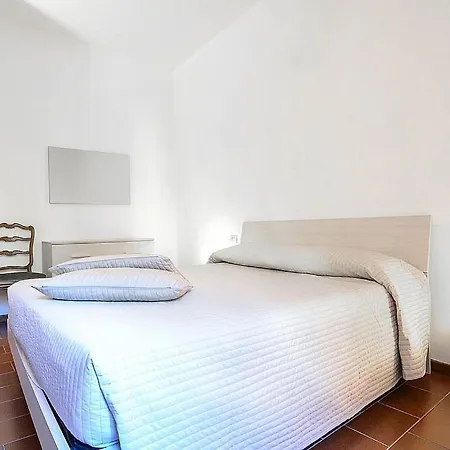 Sleeps 8 Wifi